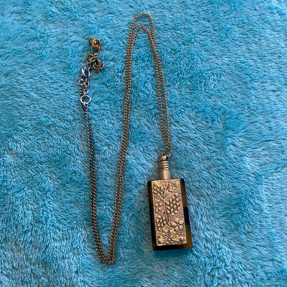 CAbi Zelda Necklace, VGUC